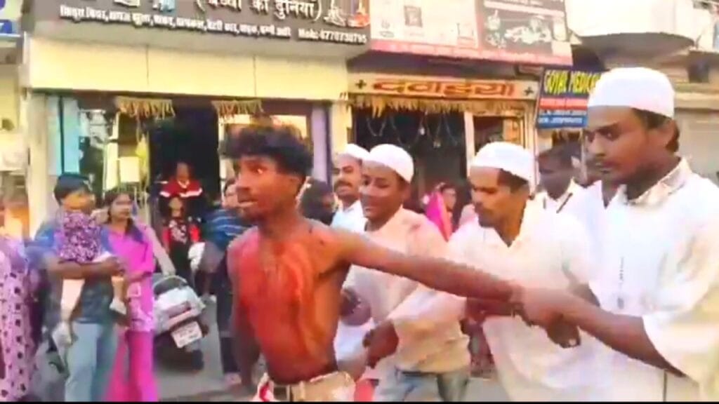 india-muslim-family-threat-allegation