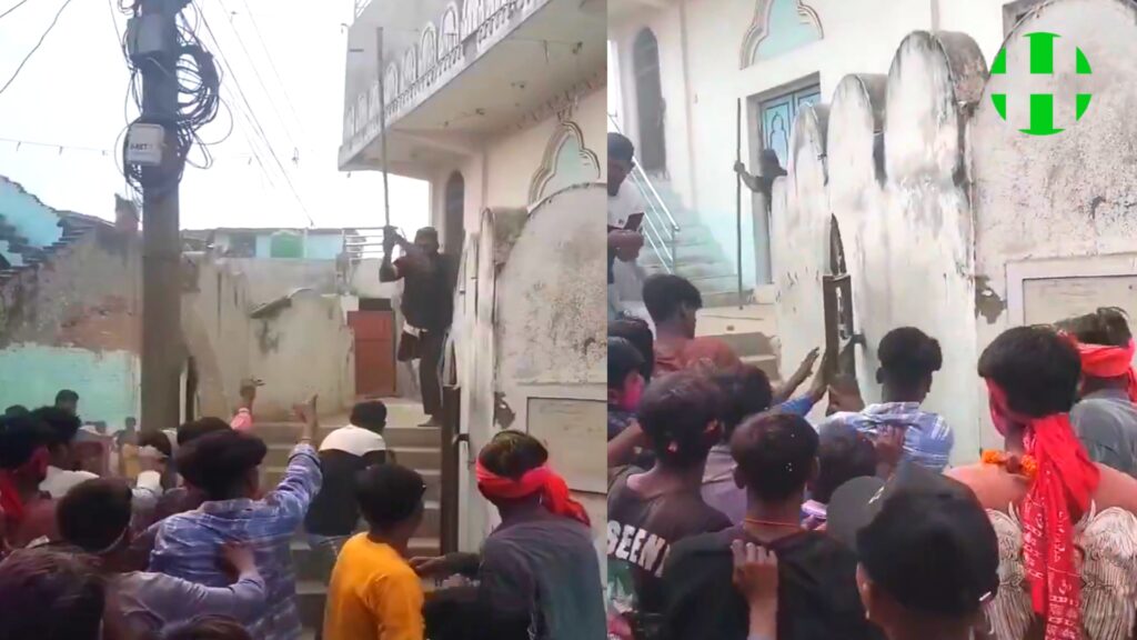 প্রতিবন্ধী ব্যক্তির অদম্য সাহসে রক্ষা পেল নেপালের মসজিদ